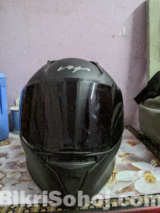 VEGA MAD BLACK HALMAT